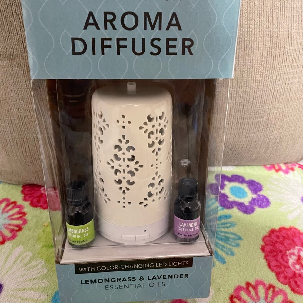 Essential oil aroma diffuser with Lemongrass and Lavender oils.